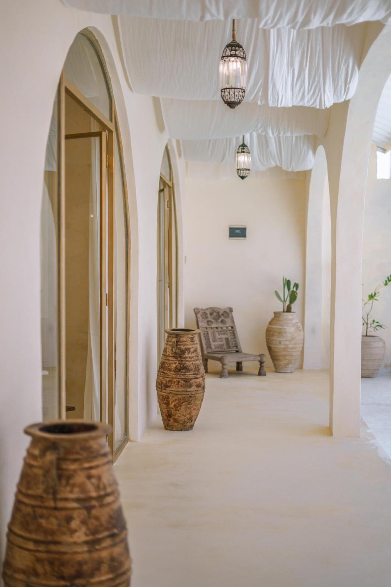 Villa Stella: 2Br Vibrant Mediterranean Oasis Чангу Экстерьер фото